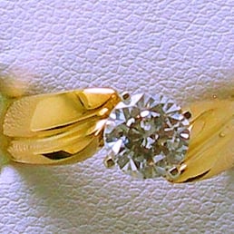 JBER219  1  Stone 10k Gold Engagement Ring
