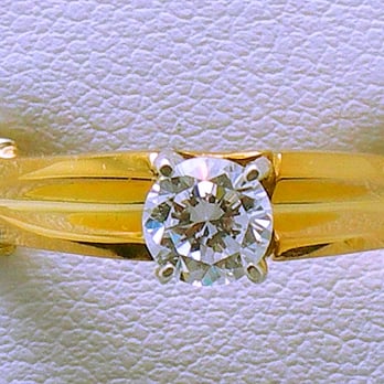 JBER408 10kt Gold Engagement Ring