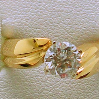 JBER409 10kt Gold Engagement Ring